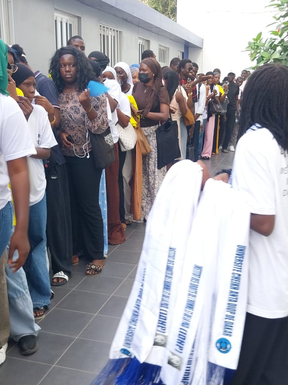 Un moment convivial pour clôturer la Journée Portes Ouvertes IDHP & Amnesty 